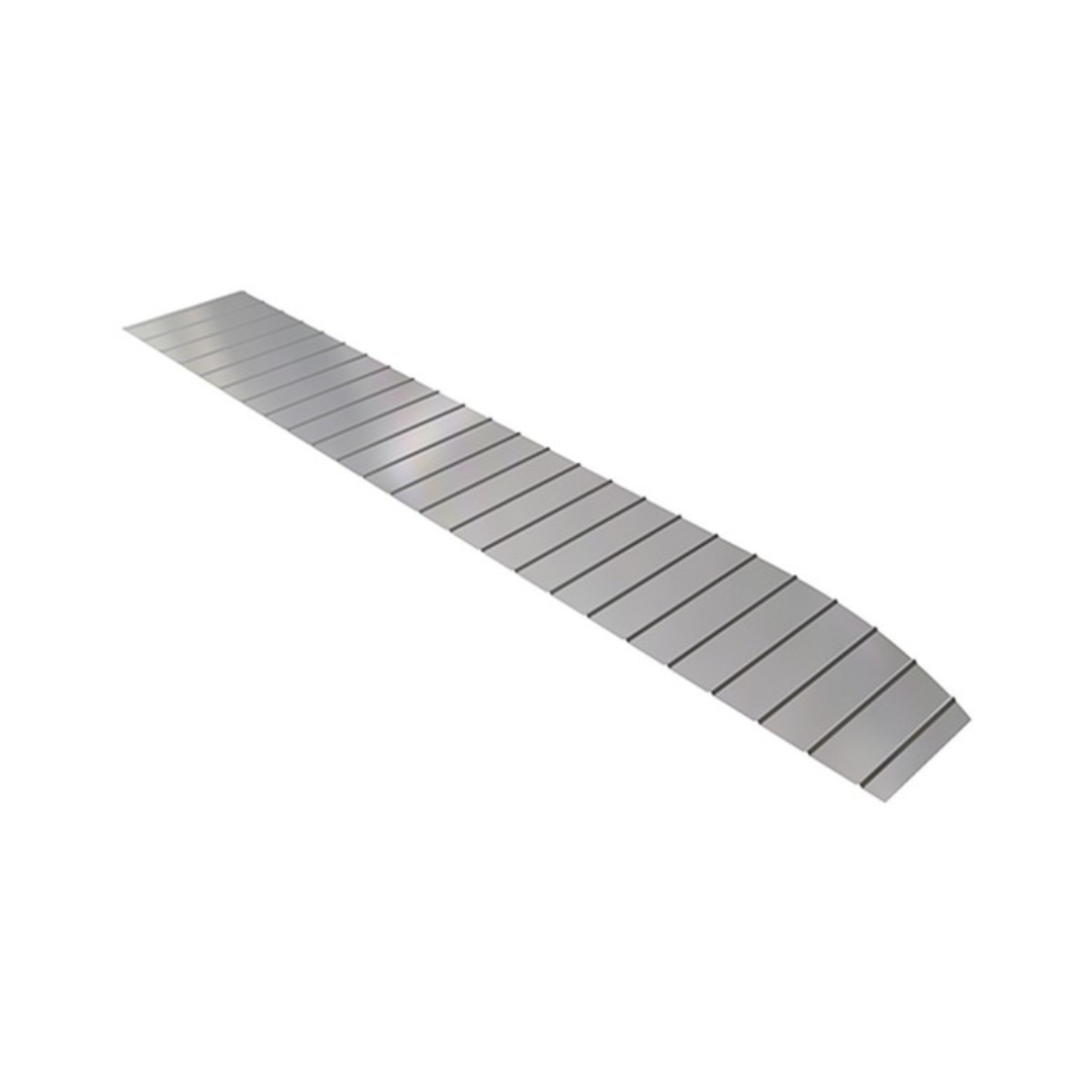 MC042400-10 CESSNA AILERON SKIN